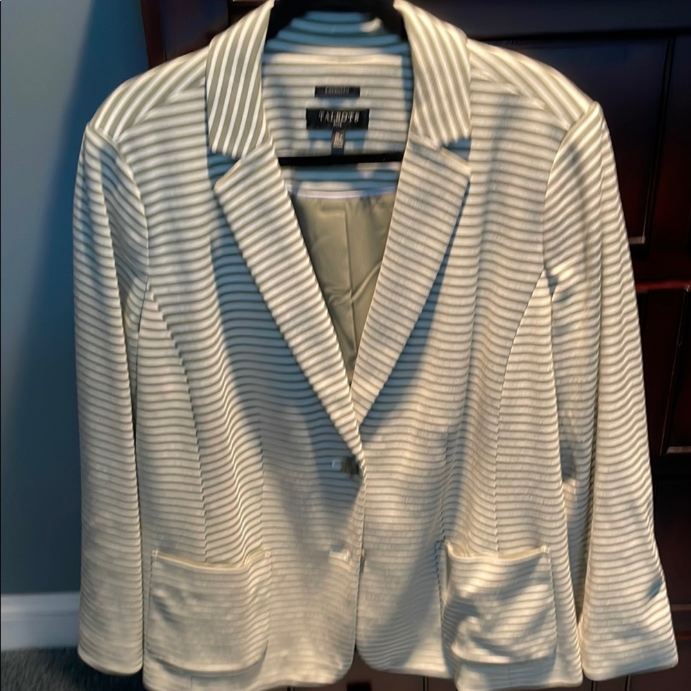 Talbots Cream Blazer with Classic Silhouette